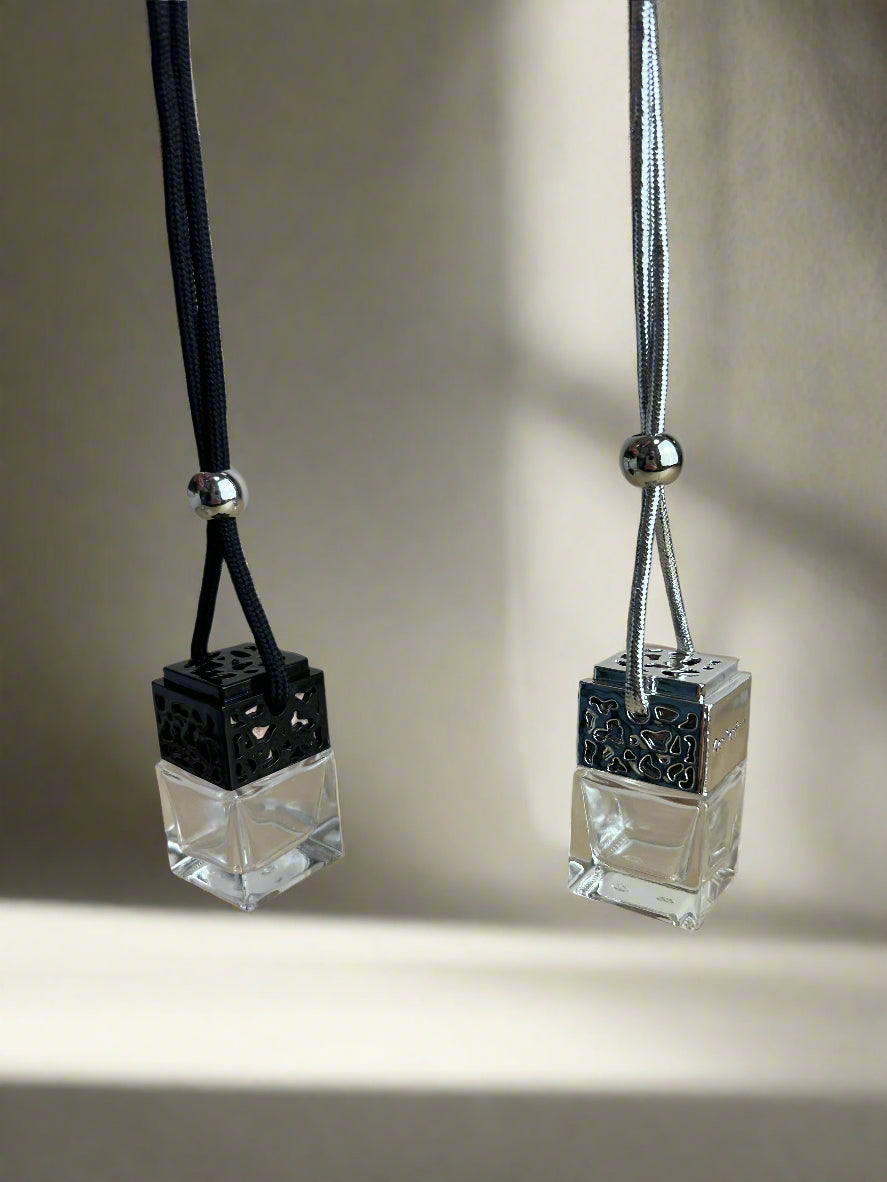Black Plum & Rhubarb Hanging Scent